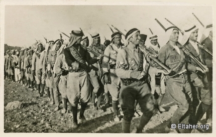 1936-1938 - Palestinian fighters marching and joking